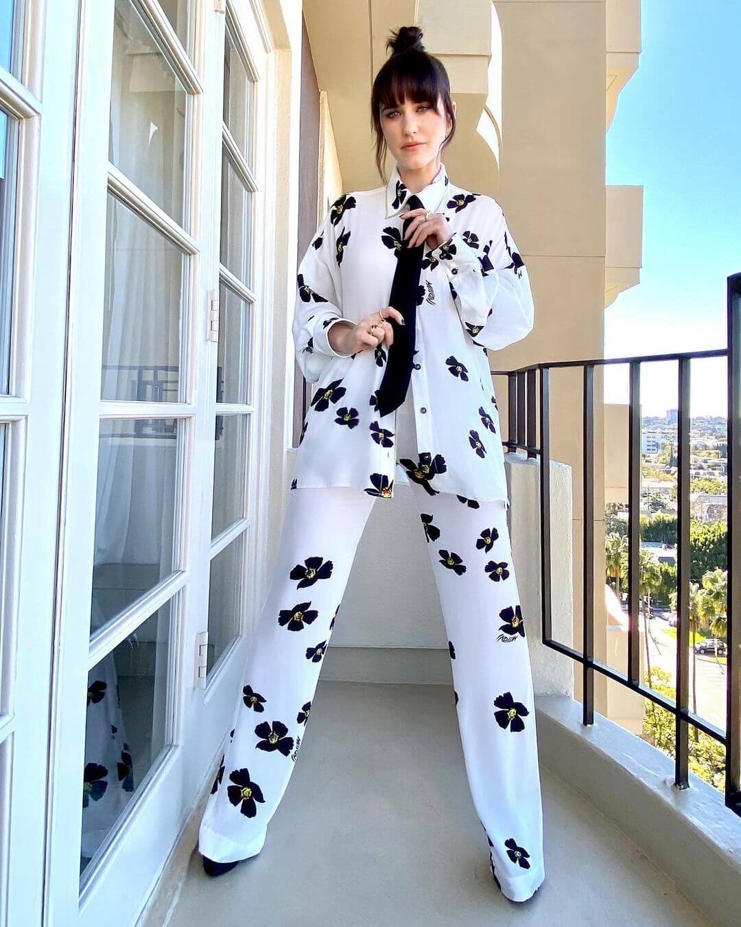 Rachel Brosnahan Not So Formal Look In Monotone Co-Ord Set