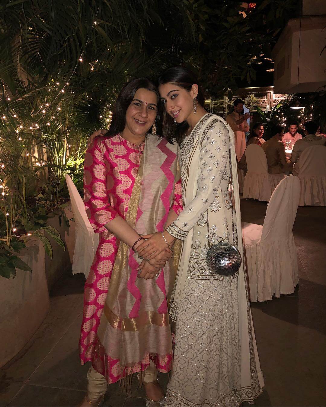 Sara Ali Khan and Amrita Singh Look Gorgeous in Their Festive Looks