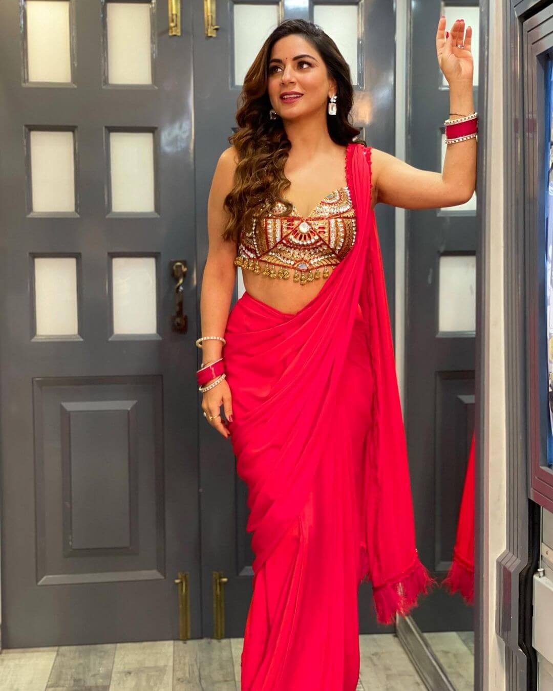 Shraddha Arya Look Effortlessly Gorgeous In Pink Ready To Wear Saree With Designer Blouse