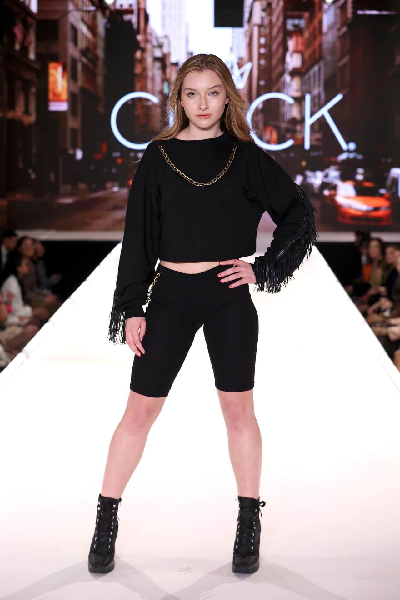Alexandra Lenarchyk – Runway 7 Show at New York Fashion Week - 1