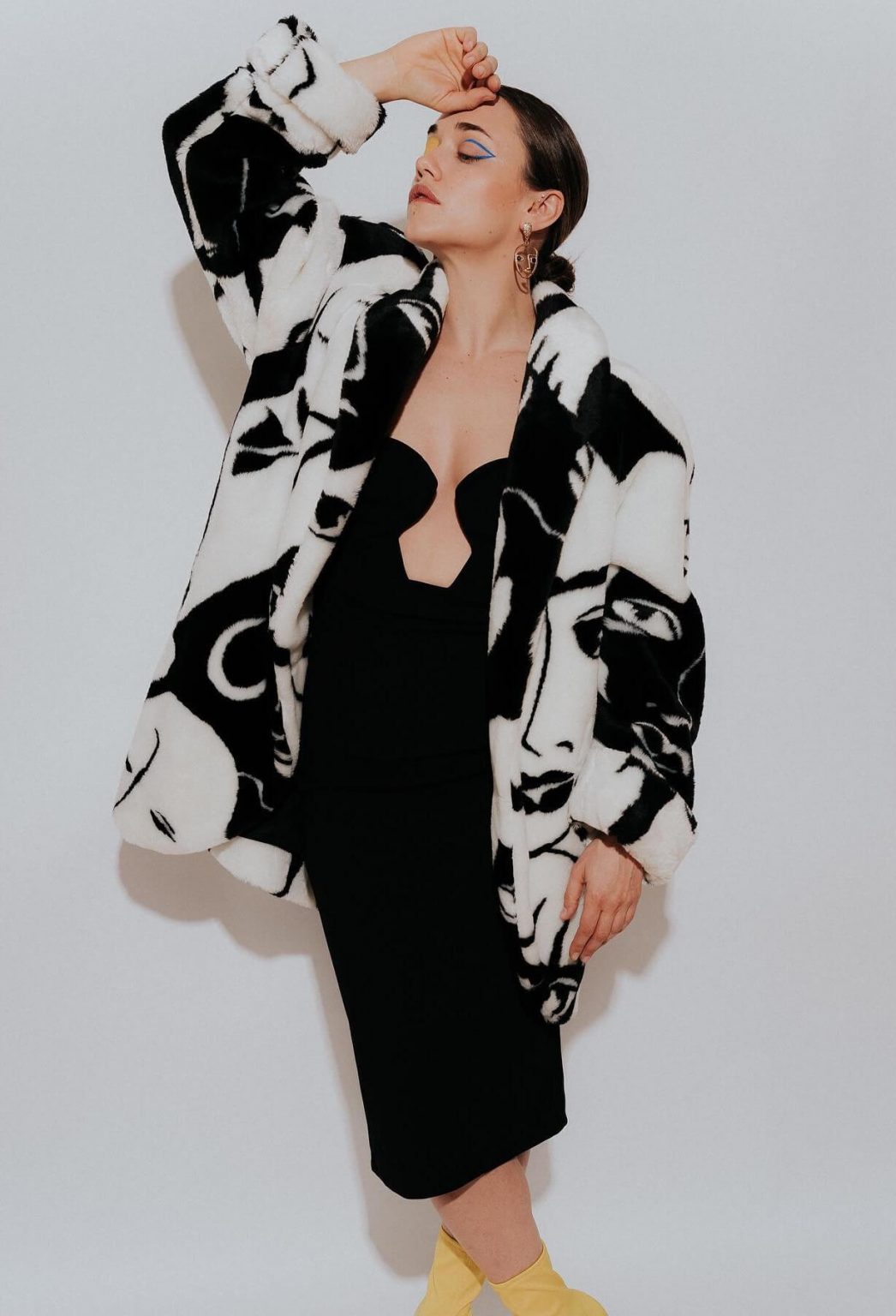 Alice Kremelberg - Outfits, Style, and Looks - K4 Fashion