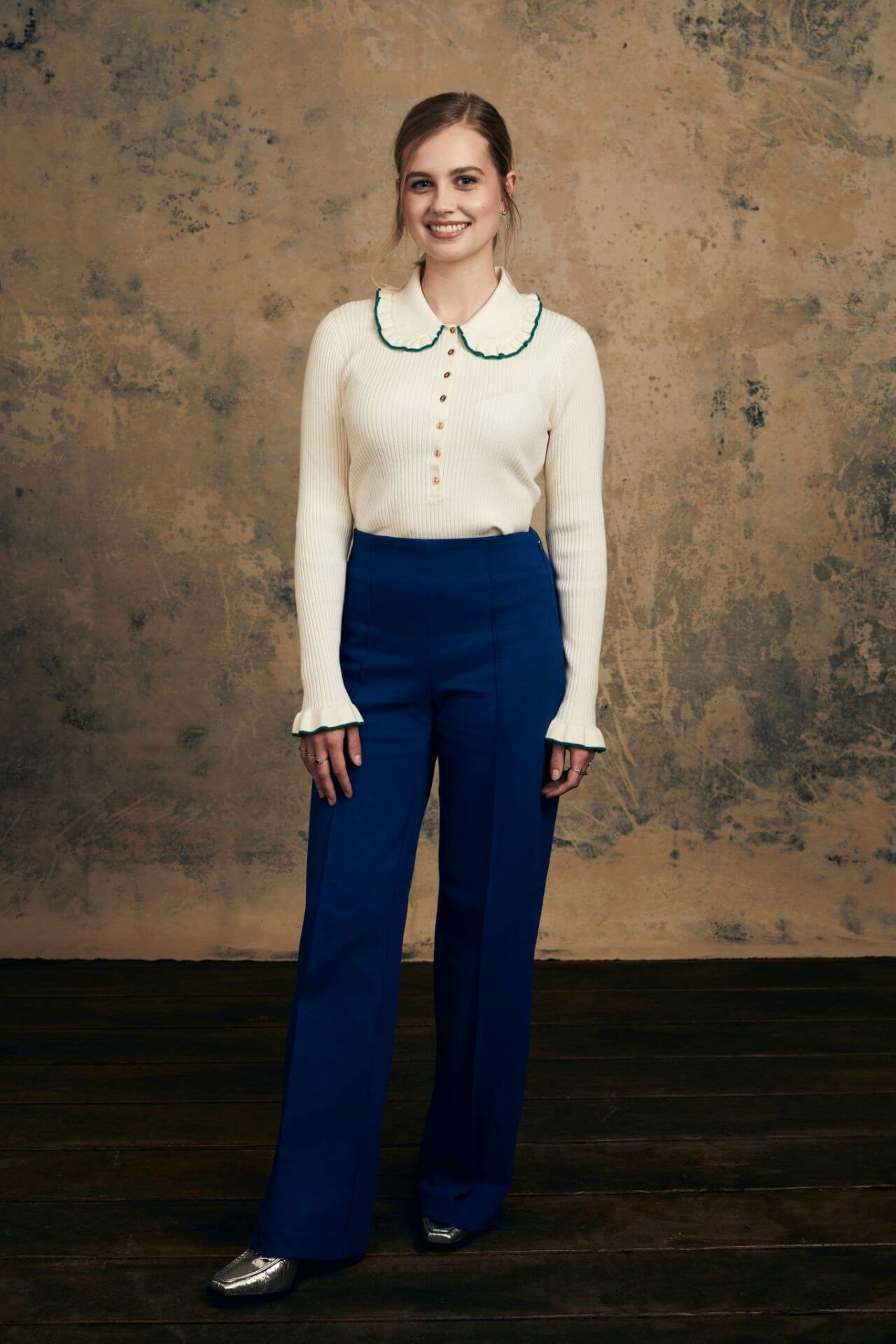Angourie Rice  In Off White Collar Full Sleeves Woven Top With Blue Pants At Winter TCA Portraits
