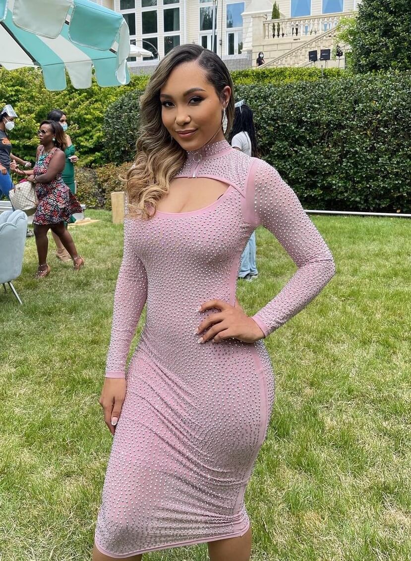 Dusty Pink Glam: Parker McKenna Posey Pulls Off a Feminine Fashion Moment