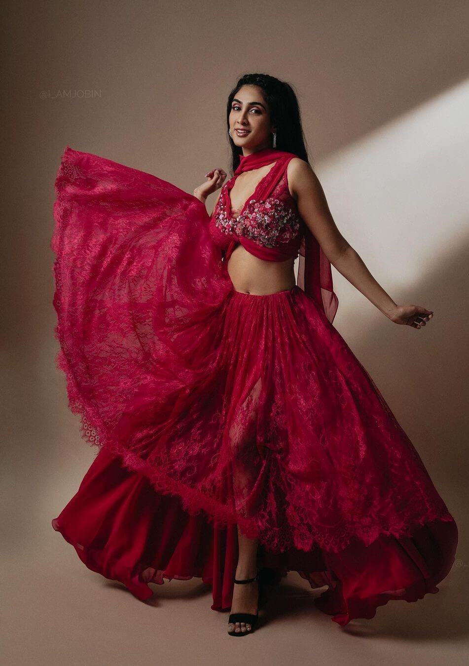 Fuchsia Pink Perfection: Inspiration for a Bridesmaid Look - Deepti Sati