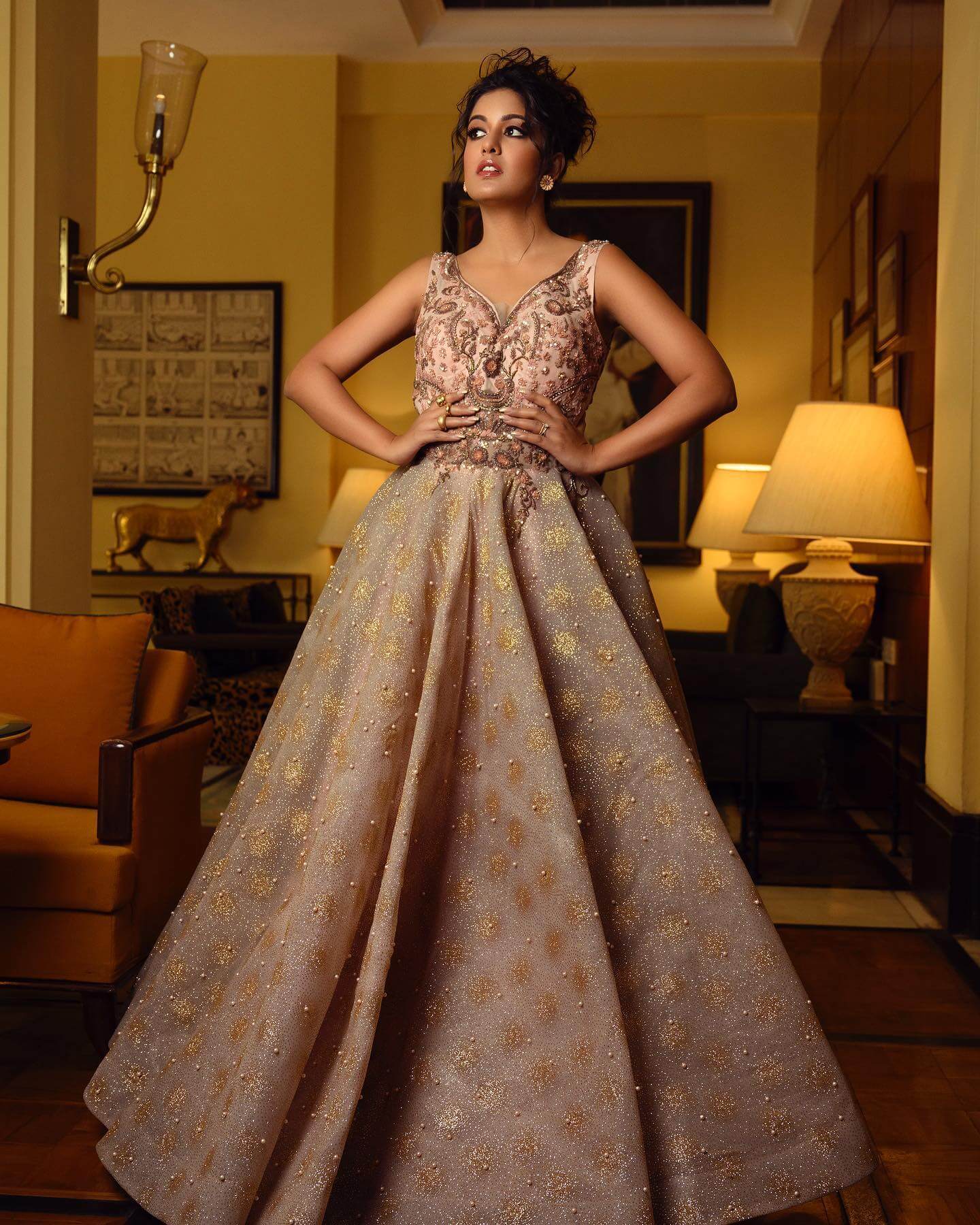 Ishita Dutta Princess Look In Cinderella Gown