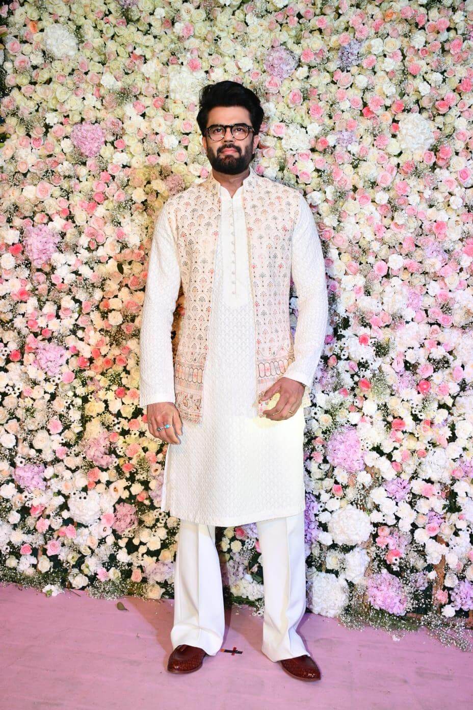 Manish Paul - Bollywood Celebs Attends Aayush Sharma And Arpita Khan's Eid party