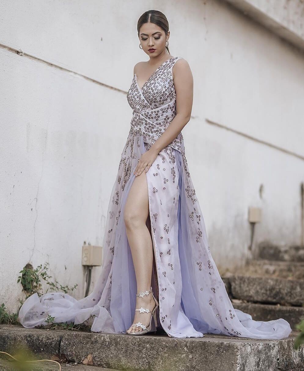 Reem Shaikh Fairly Tale Look  In Embellished Gown With Slit Cut