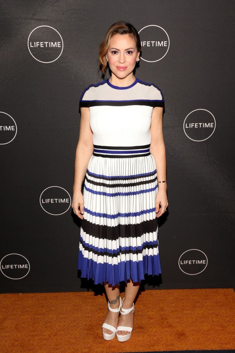 Alyssa Milano -  Lovely In White Half Sleeves Blue & Black Lining  Gown