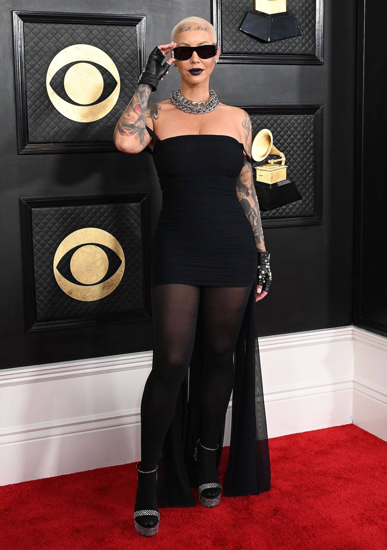 Amber Rose In Black Strap Sleeves Short Gown With Cool Sunglasses At GRAMMY Awards