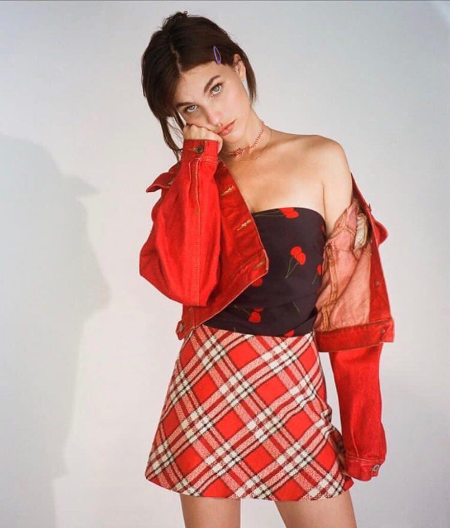 Rainey Qualley Turned Up The Glam Quotient In HerContrasting Co-ord Outfit