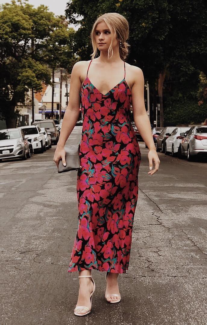 A Floral Galore - Jenna Boyd Exuded Grace And Opulence In A Floral Maxi Dress