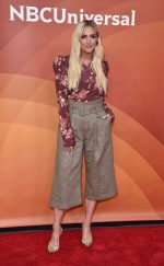 Ashlee Simpson - Outfits, Style, And Looks - K4 Fashion