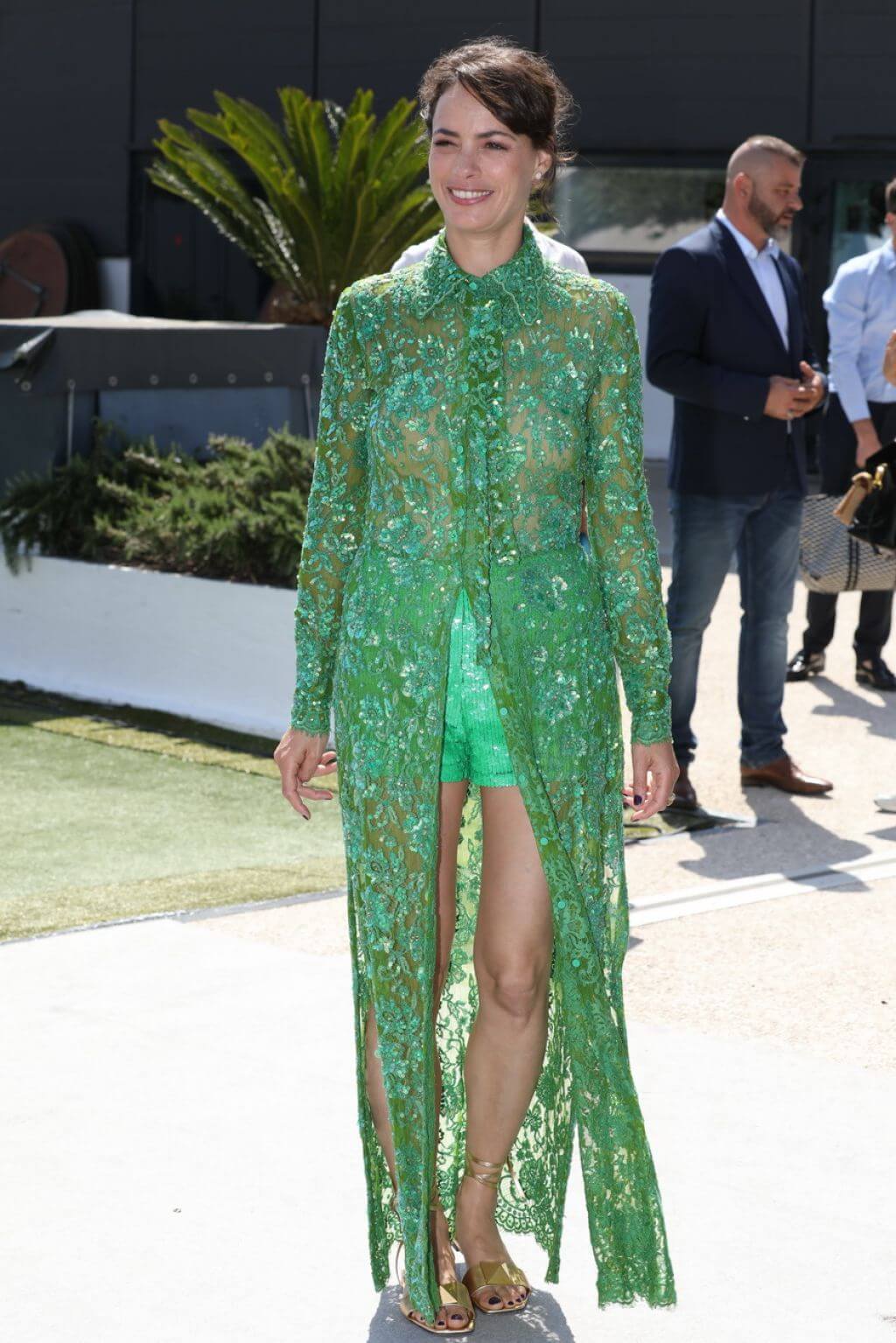 Berenice Bejo  In Green Shimmery Embroidery Collar Slit Cut Dress At“Coupez !” Photocall  Cannes Film Festival