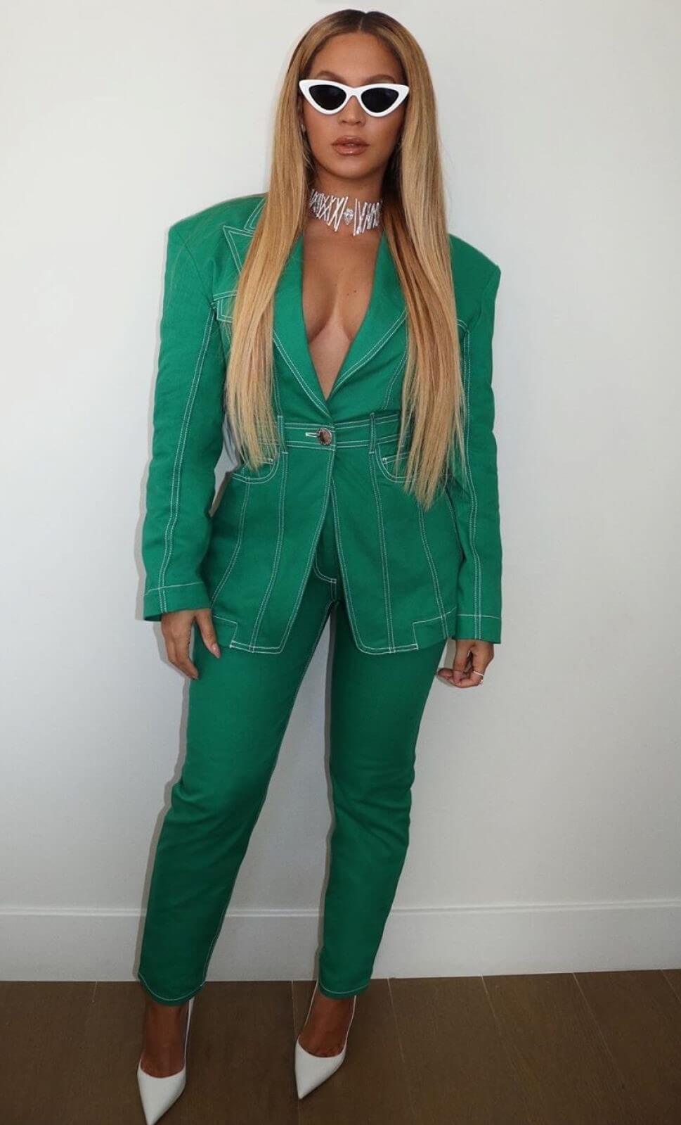 Beyonce Knowles In Green Blazer With Pants Outfit