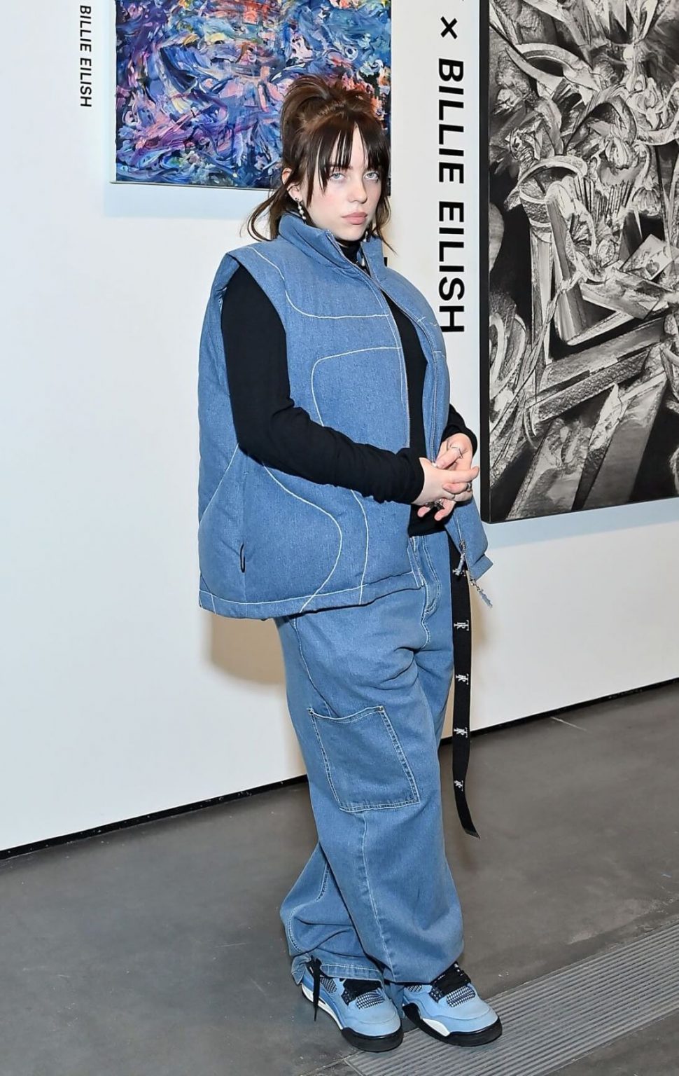 Billie Eilish - Outfits, Style, And Looks - K4 Fashion