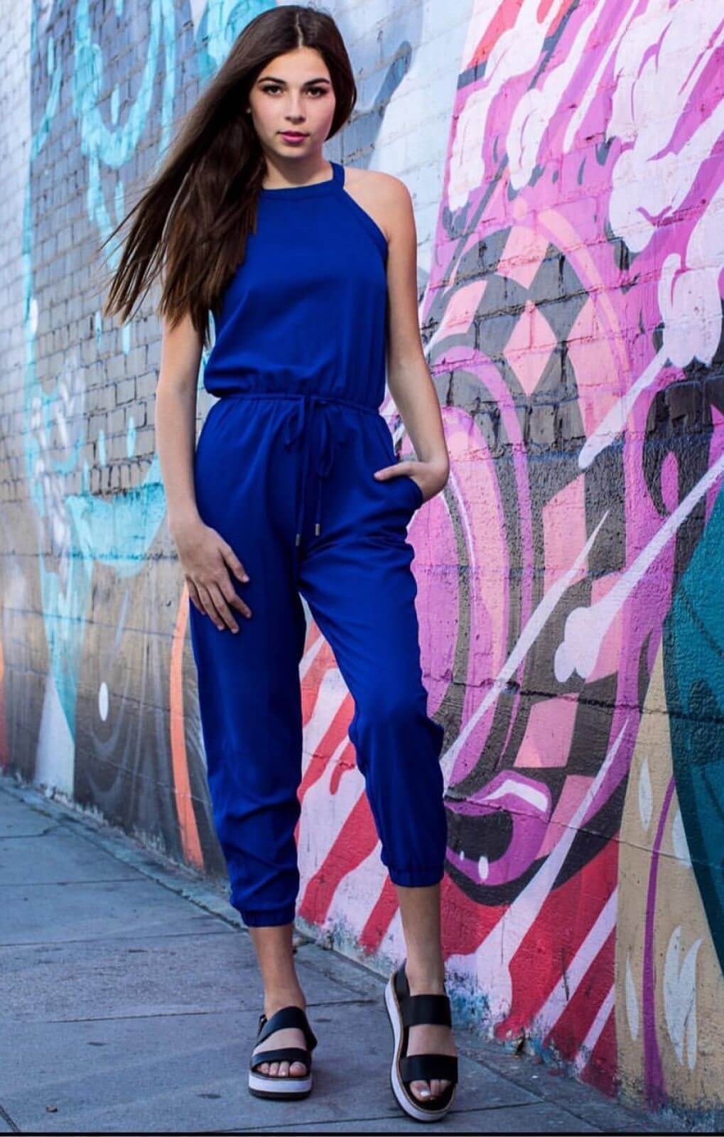 Aria Spinello Gorgeous in Blue Strap Sleeves Jogger Jumpsuit Outfits