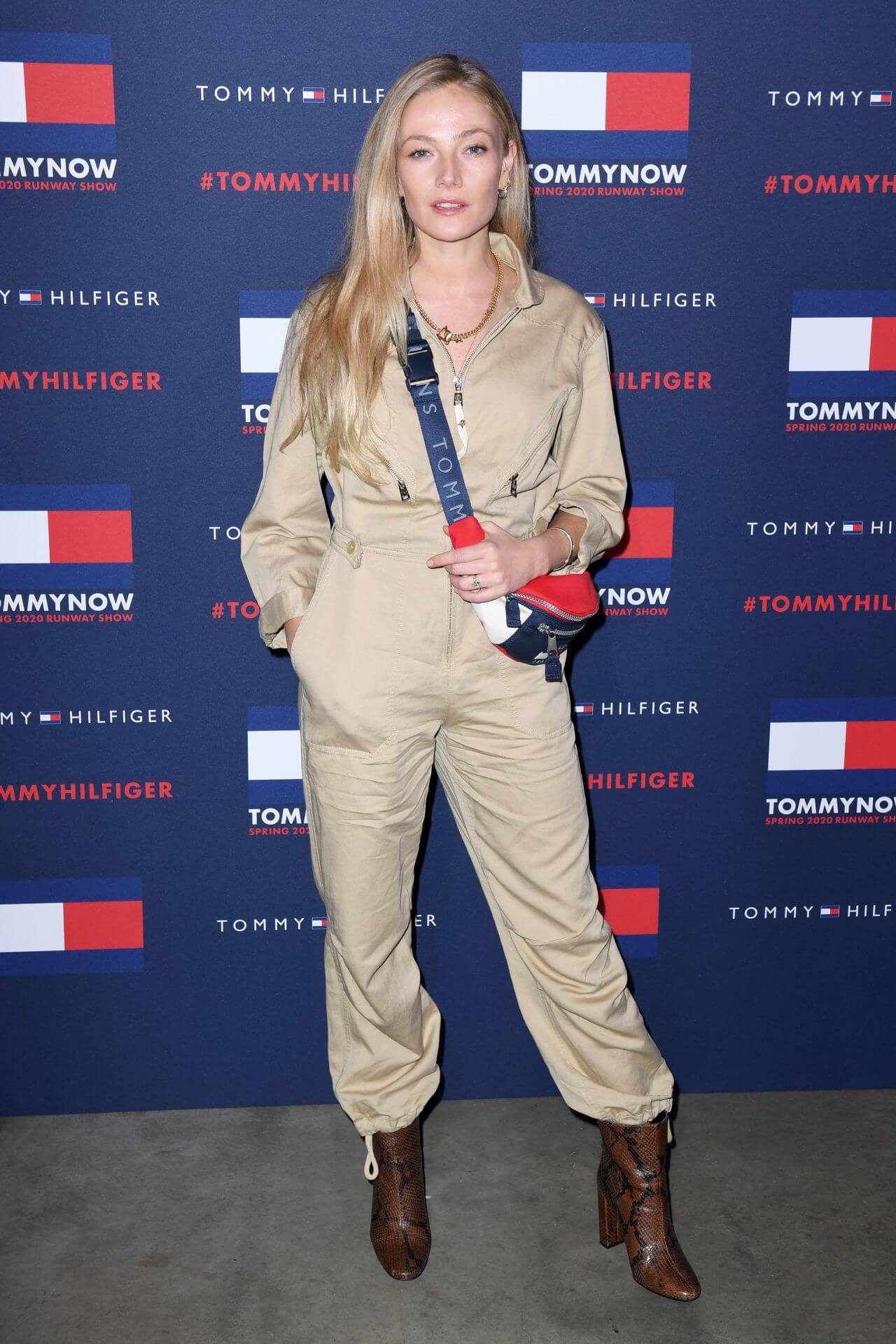 Clara Paget  In Beige Co-Ord Set At Tommy Hilfiger Show In LFW