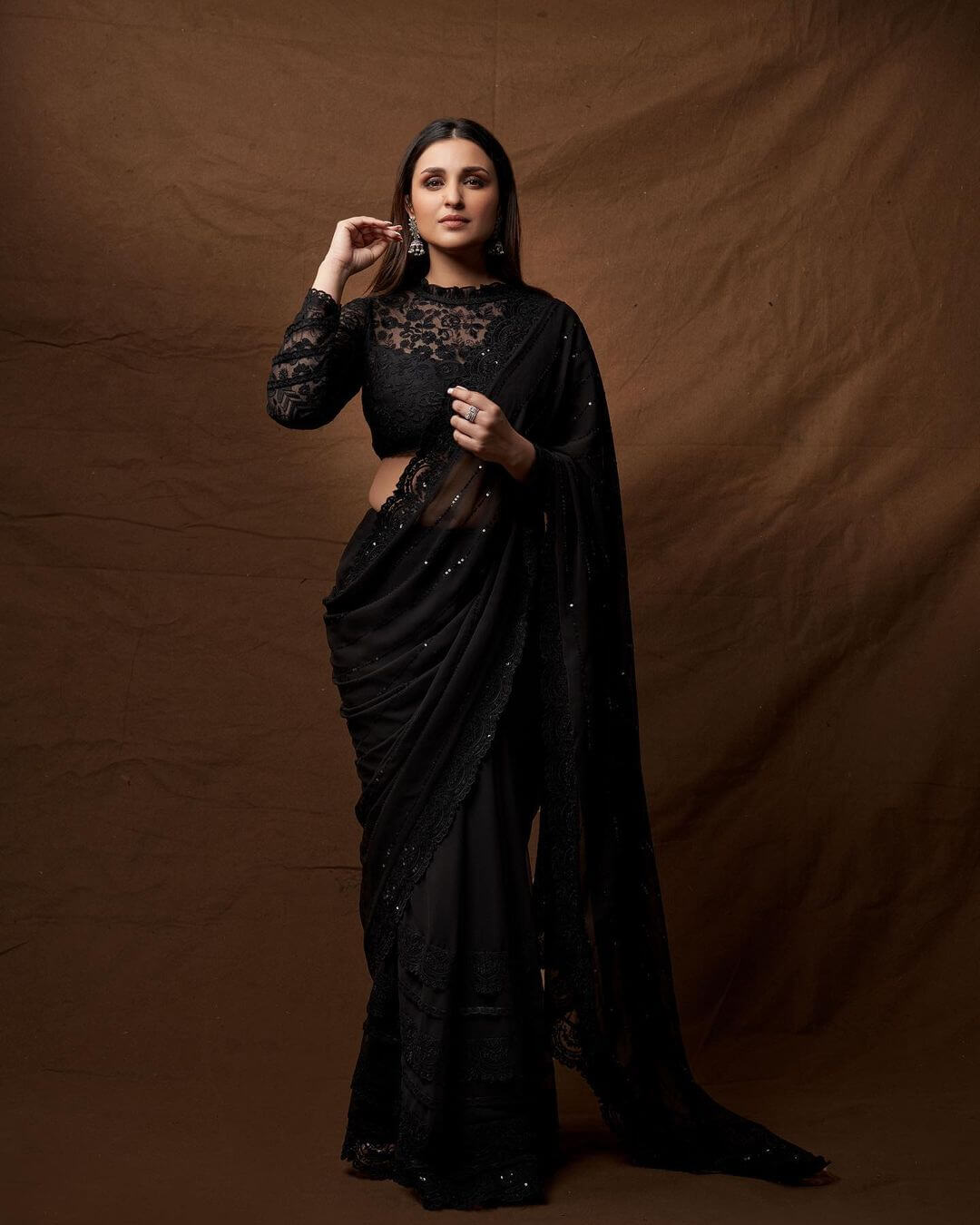 Parineeti Chopra Sexy In Black Sparkling Chiffon Saree