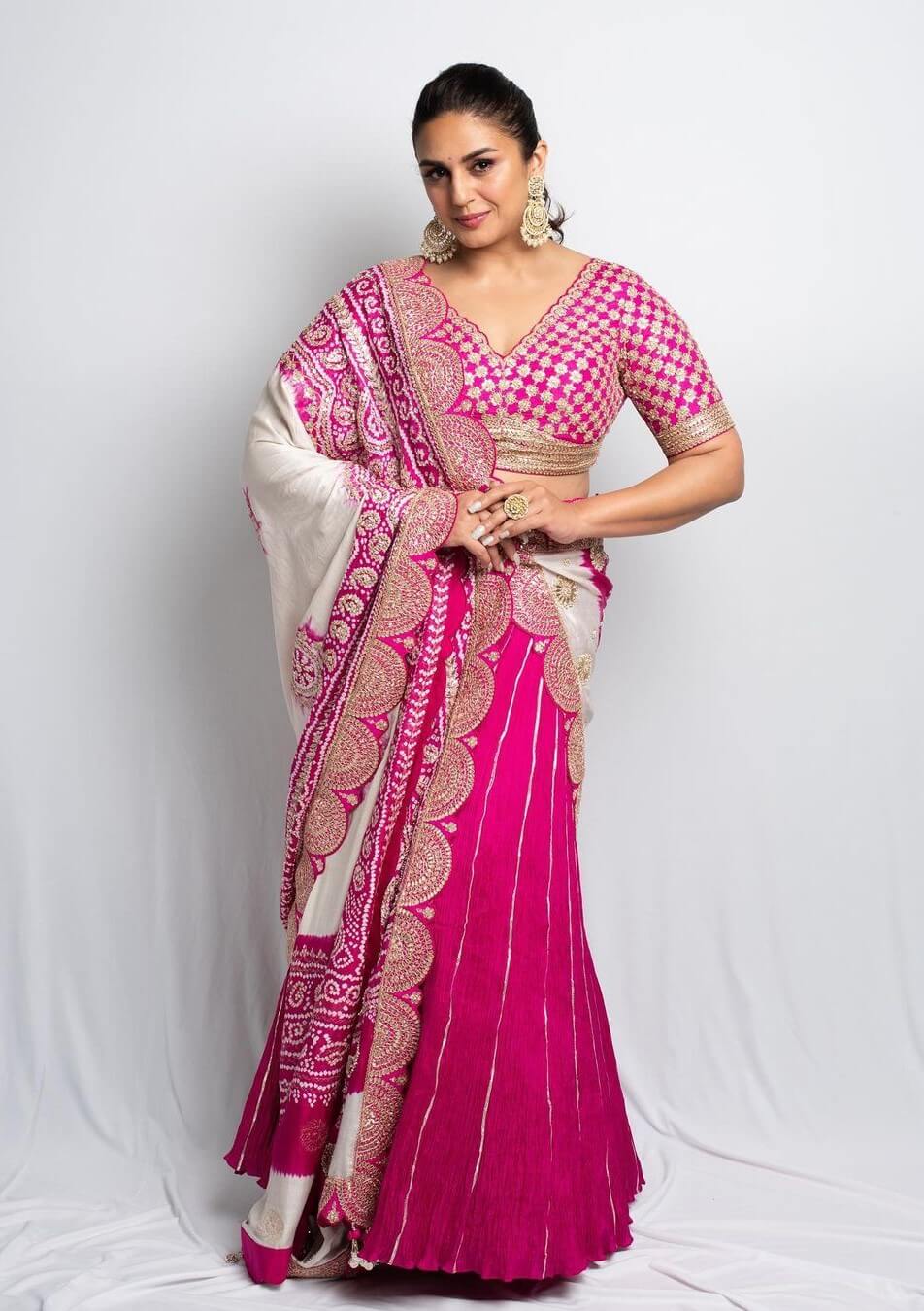 Huma Qureshi In Dark Pink Brocade Blouse and lehenga With Designer Dupatta