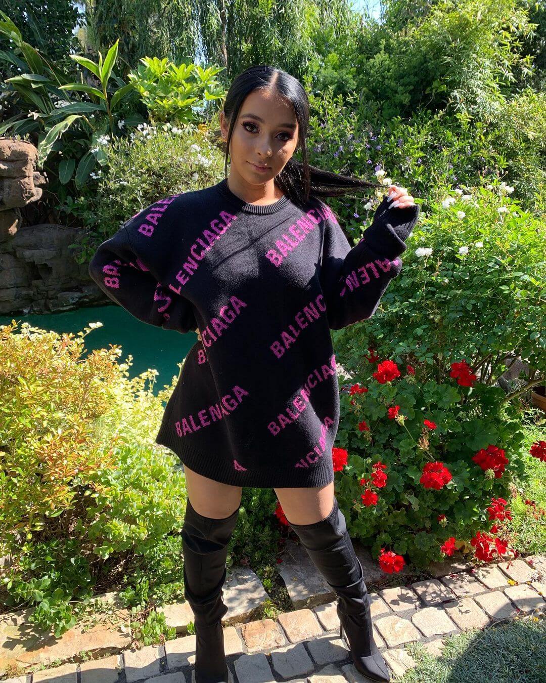 Danielle Cohn In Black Typography Print Baggy Woolen Sweater