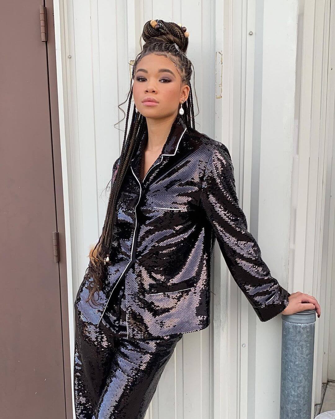 Storm Reid In Black Sequence Blazer With Pants 
