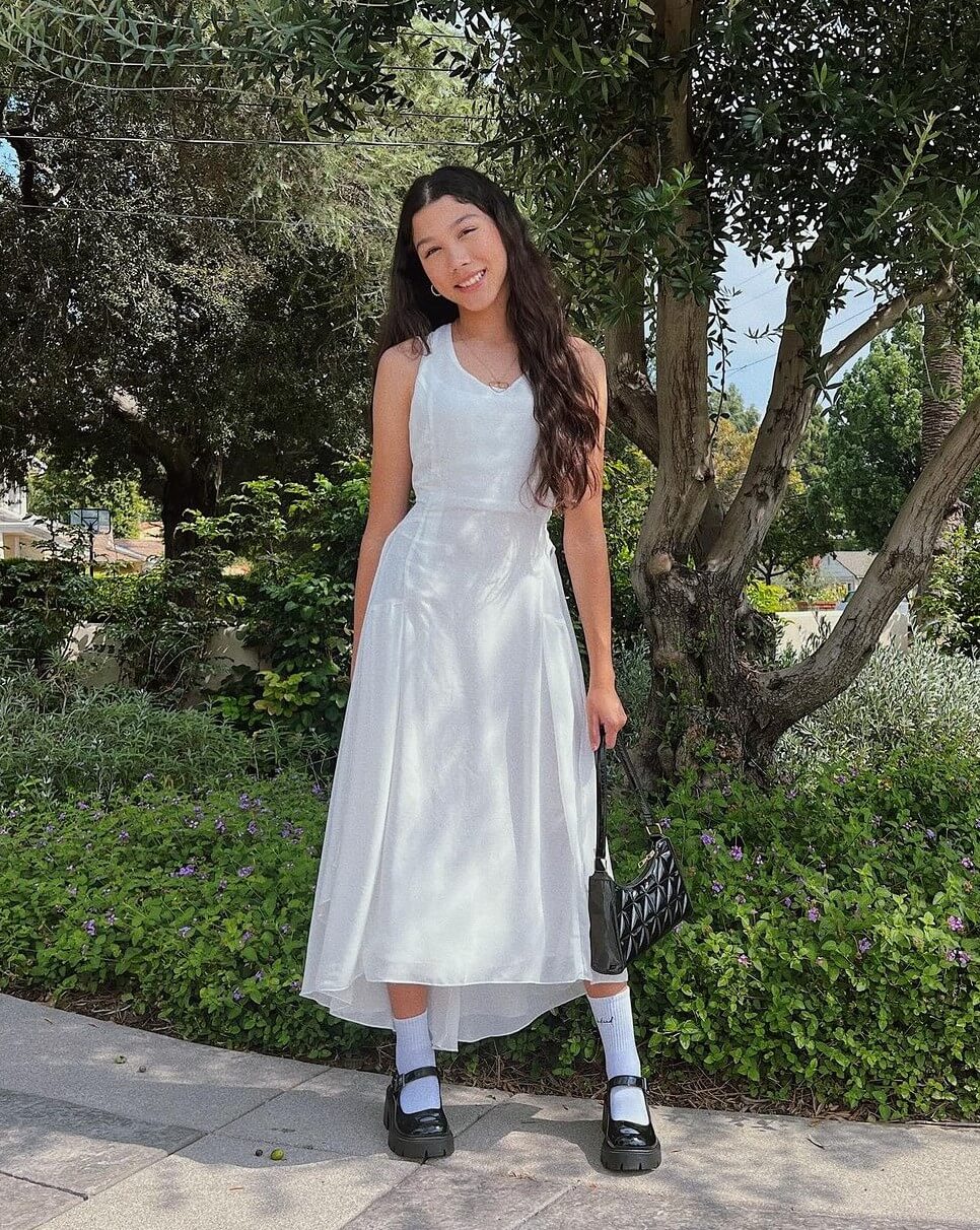 Txunamy In White Sleeveless Long Dress 