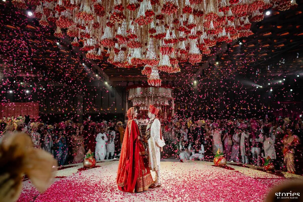  In Udaipur, Jay, son of Billionaire Banker Uday Kotak, tied the knot with former Miss India Aditi Arya.