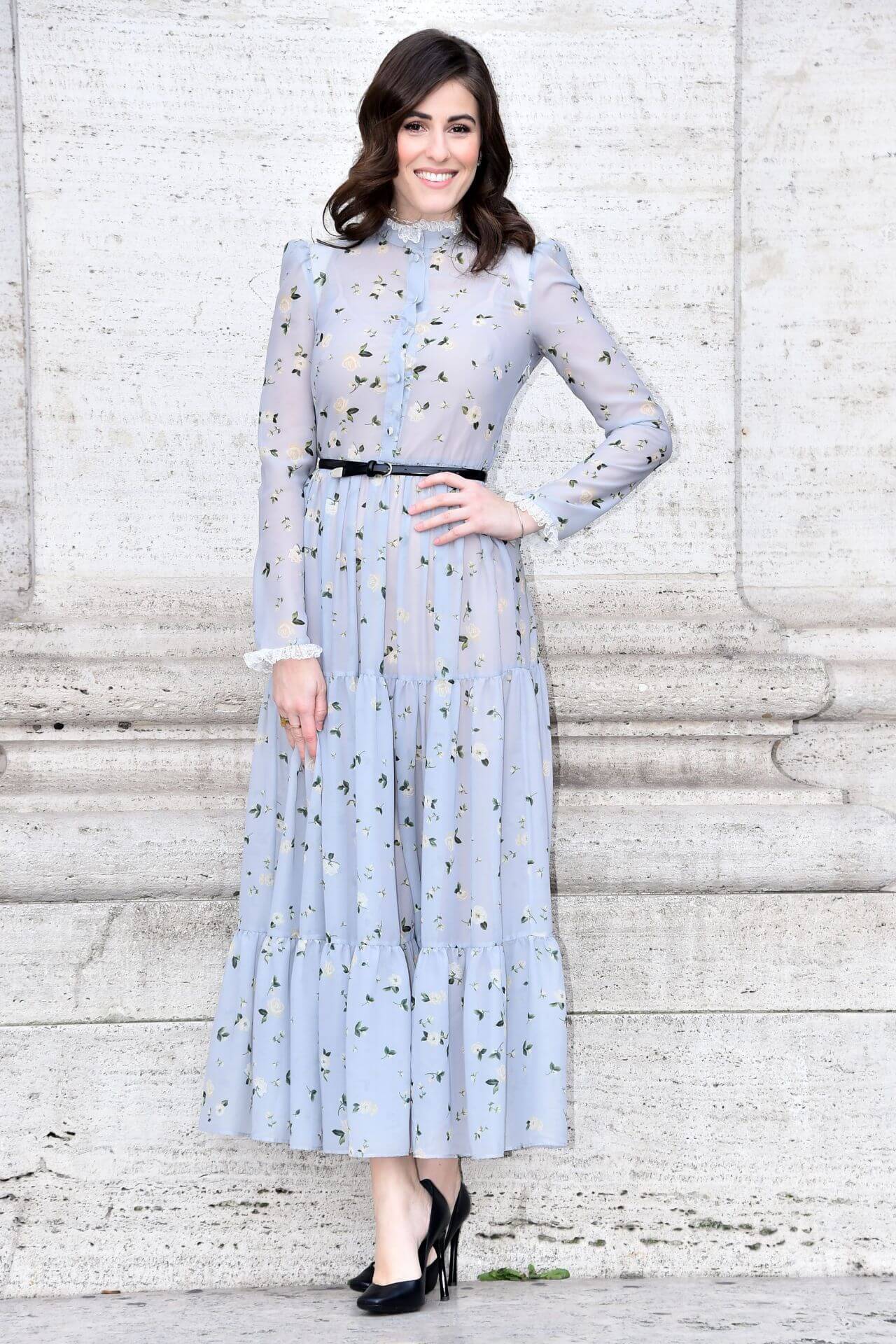 Diana Del Bufalo In Printed Sleeves Long Maxi Dress