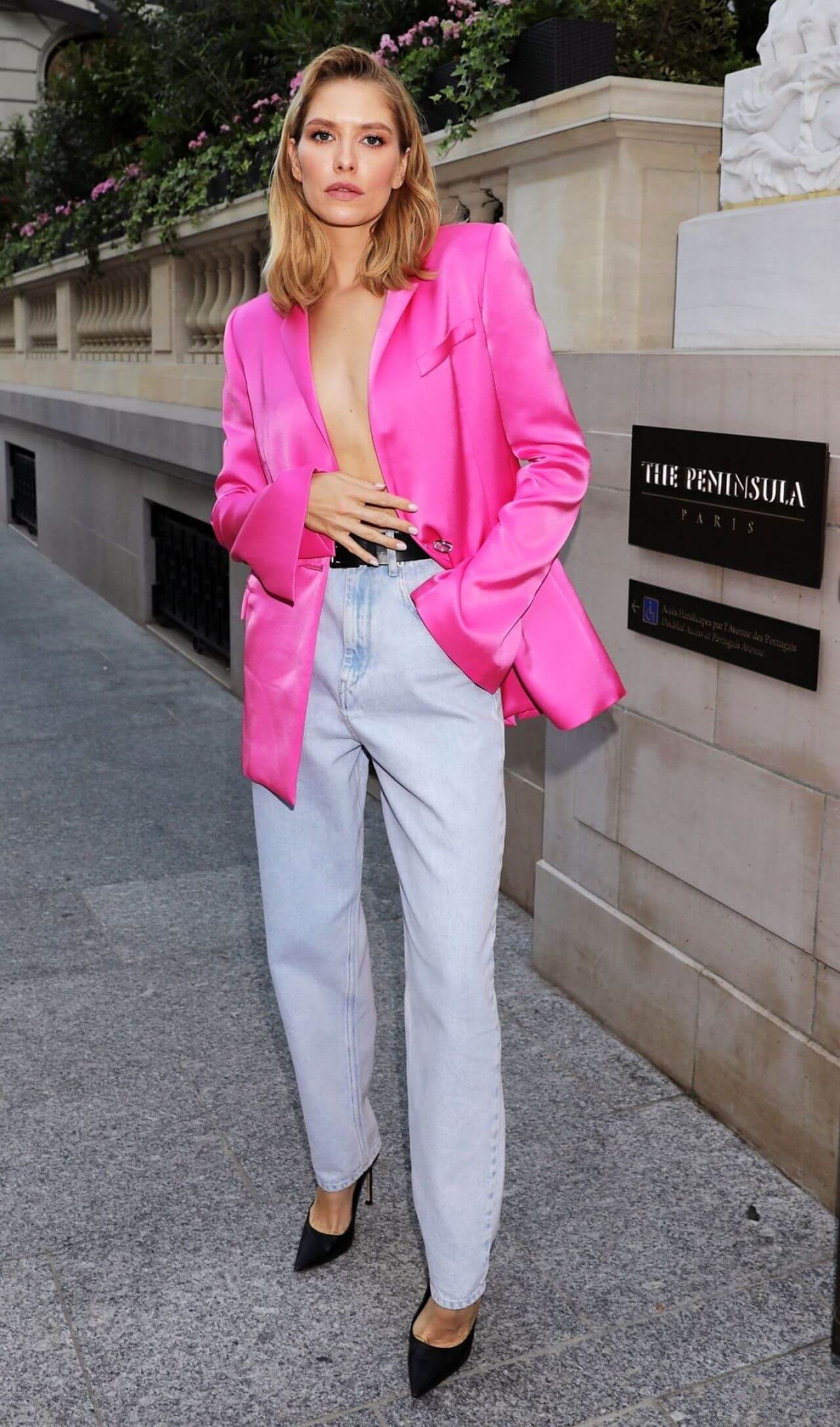 Elena Perminova In Pink Blazer With Denim Jeans