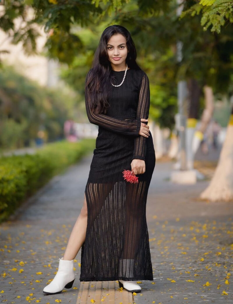 Beauty Khan In Black Long Dress