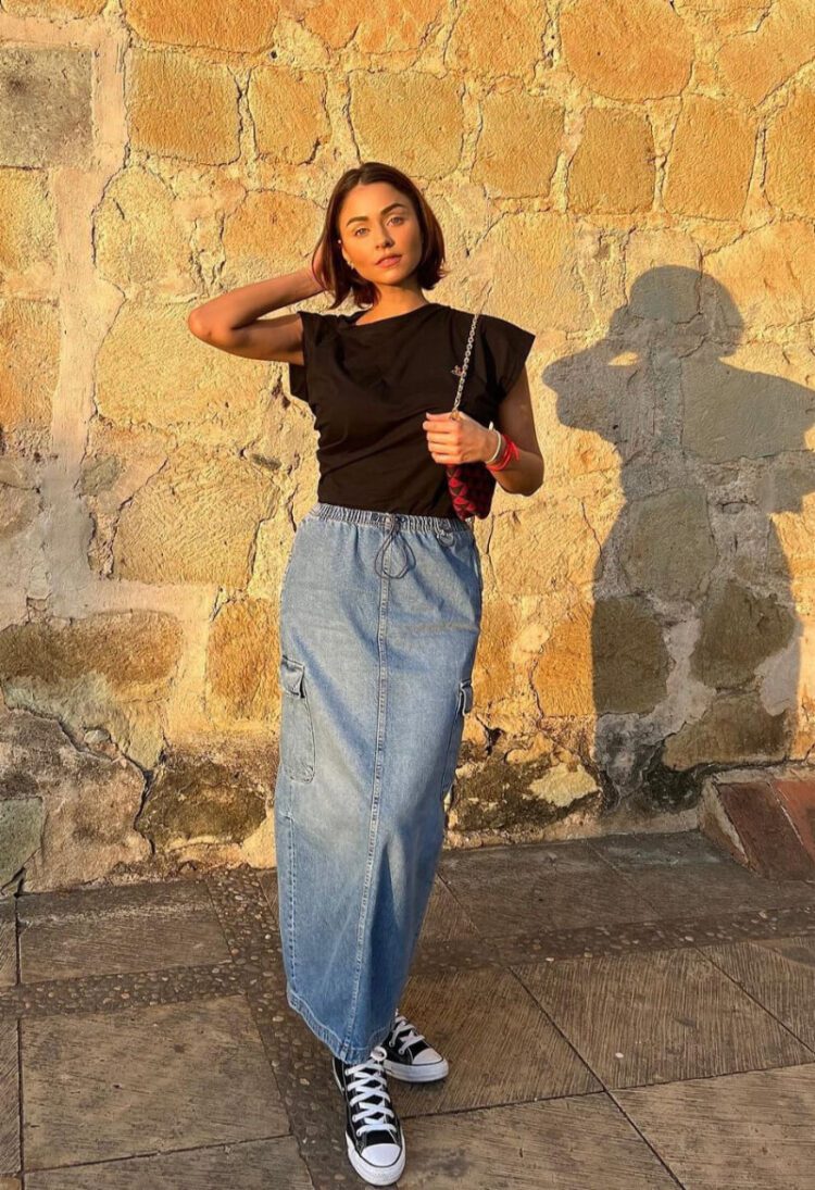 Claudia Martín Ensemble Classic Fashion Outfit