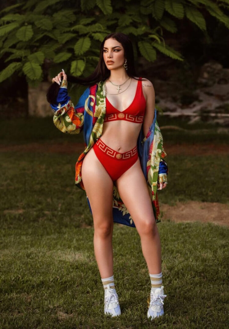 Kimberly Loaiza Gorgeous Chic Fashion Outfits