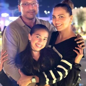 lara-dutta-shares-beautiful-pictures-of-her-husband-mahesh-bhupathi-and-daughter-saira-8