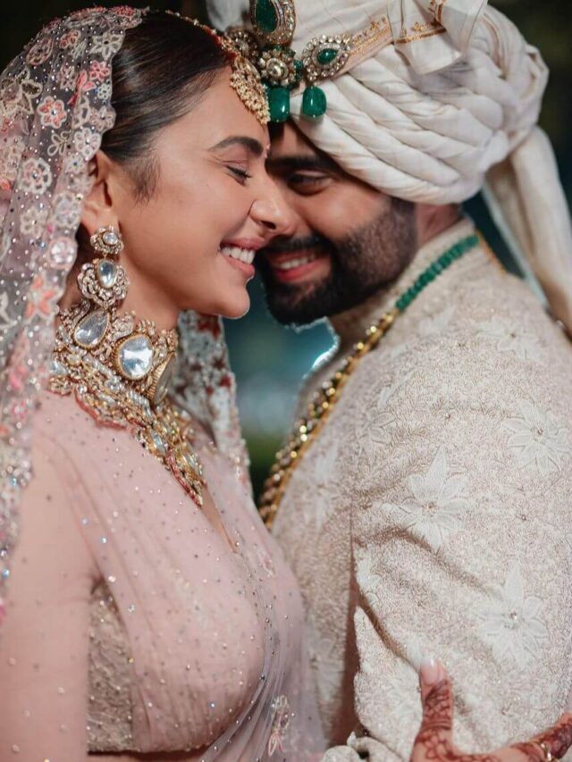 Rakul Preet Singh And Jackky Bhagnani share more pictures from their wedding ceremony