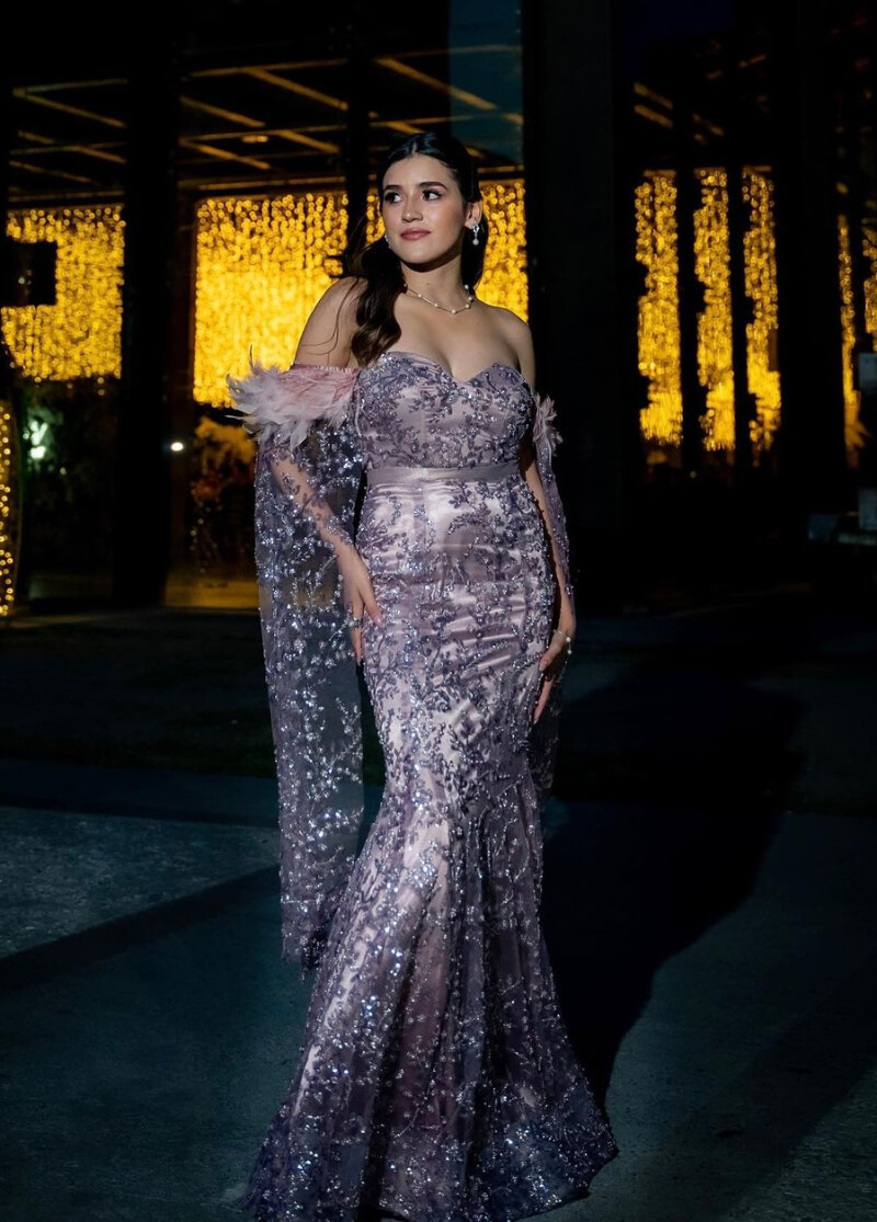 Becky Valenzuela In Pearl Design Strapless Long Gown