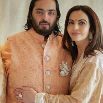 beautiful-family-pictures-from-anant-and-radhikas-pre-wedding-festivities-2