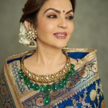 emerald-elegance-take-a-look-at-the-ambani-familys-stunning-collection-of-emerald-jewelry-3