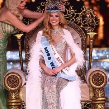 krystyna-pyszkova-from-czech-republic-wins-miss-world-2024-crown-in-mumbais-glittering-finale-1