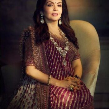 nita-ambanis-dazzling-jewelry-collection-12