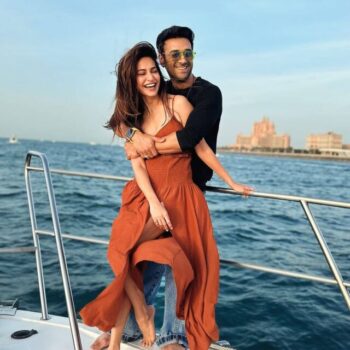 pulkit-samrat-and-kriti-kharbandas-wedding-date-revealed-viral-wedding-invitation-card-4