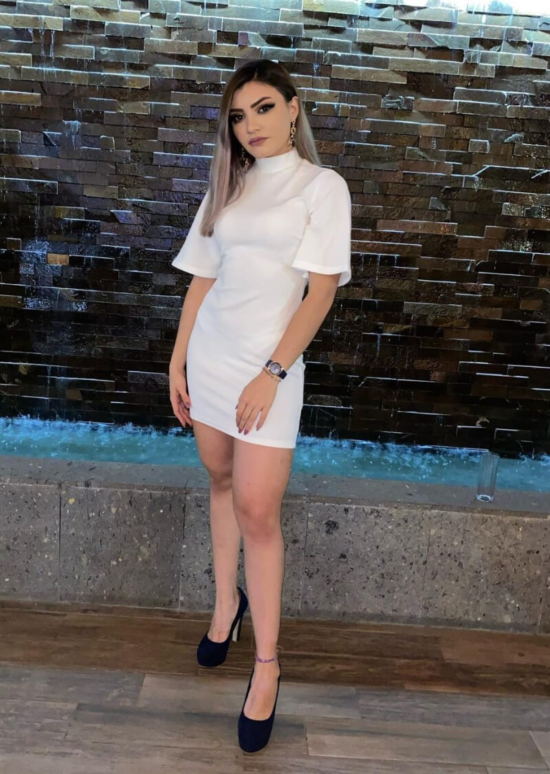 Ariana Cortes Glez In White Half Sleeves Short Dress