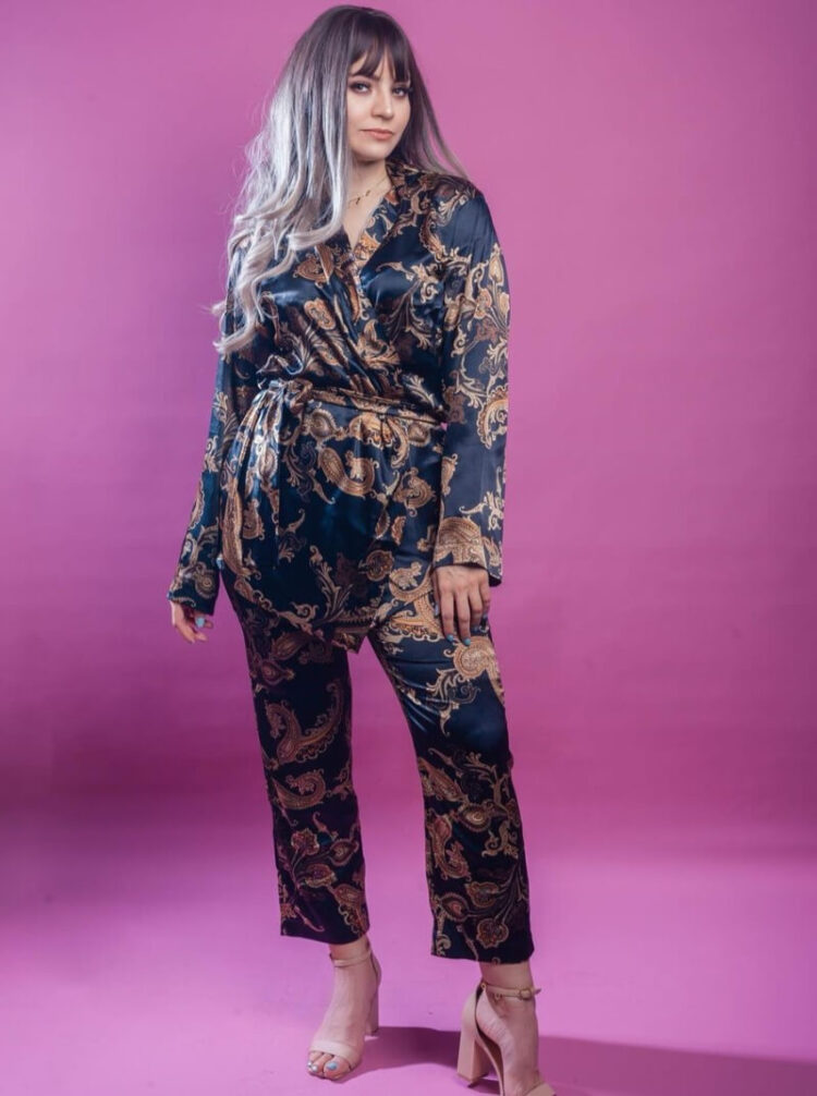 Celii Mokraoui Her Stylish fashion Icon Closet