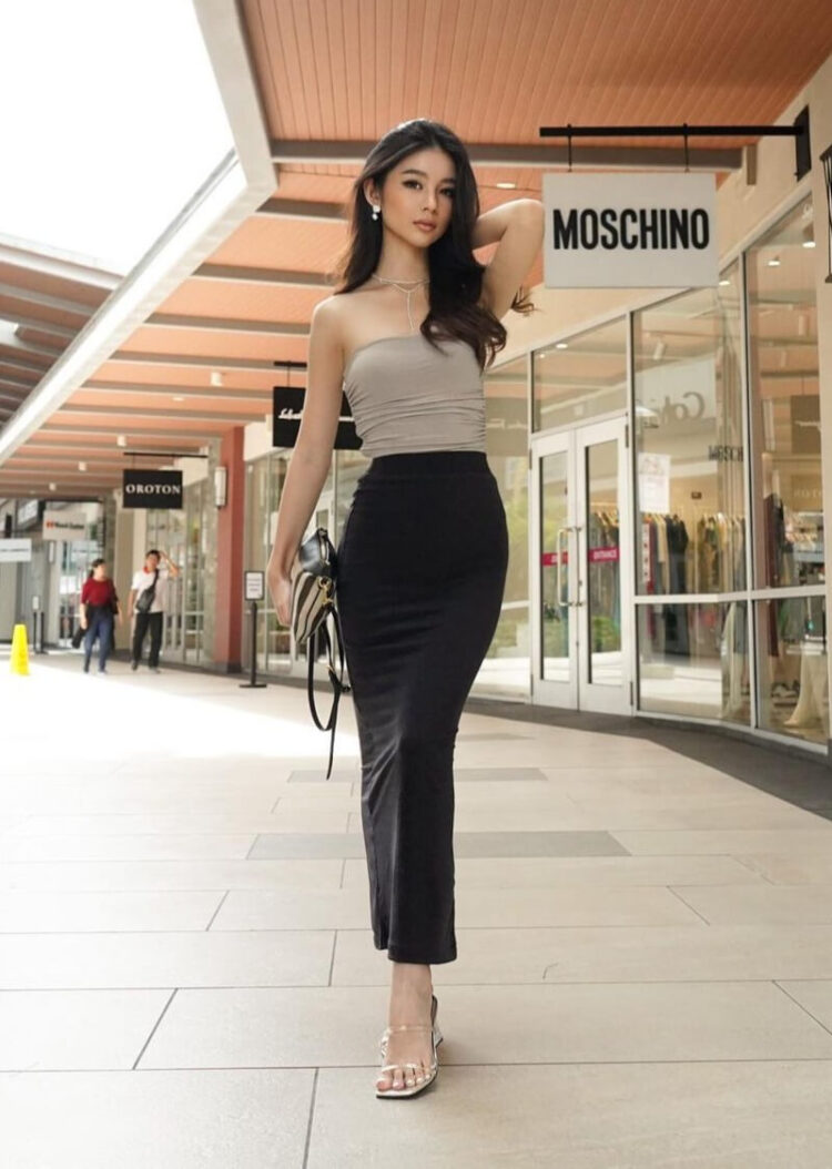 Kezia Clarita Most Sophisticated Stunning Outfits