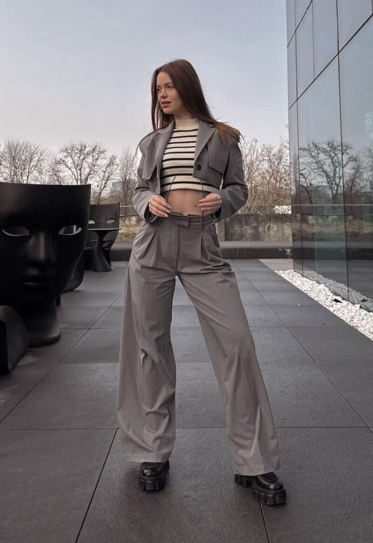 Lorena Serban Effortlessly Sophisticated Fashion Outfits