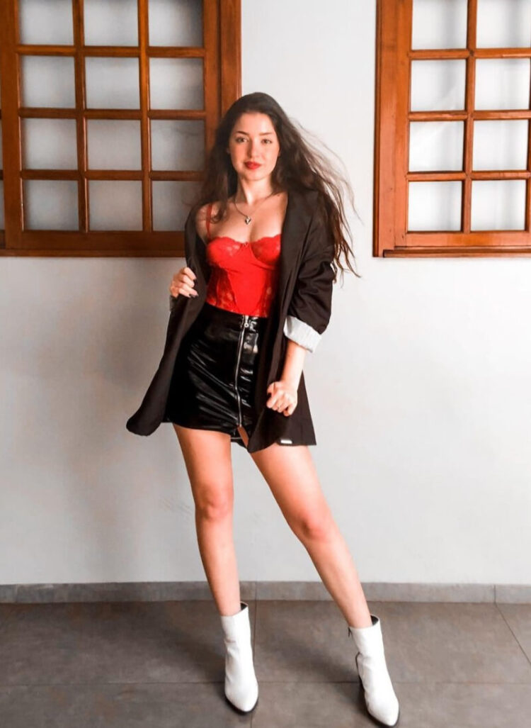 Ana Maria Garcia Wolf Inner Fashionista Style Ideas K4 Fashion