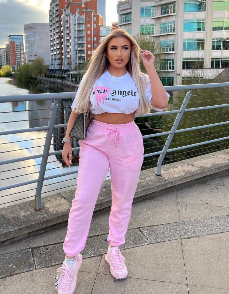 Georgia Portogallo In White Crop Top With Joggers