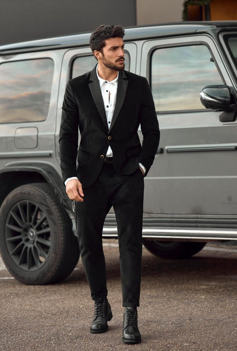 Mariano Di Vaio In Black Pantsuit Outfit
