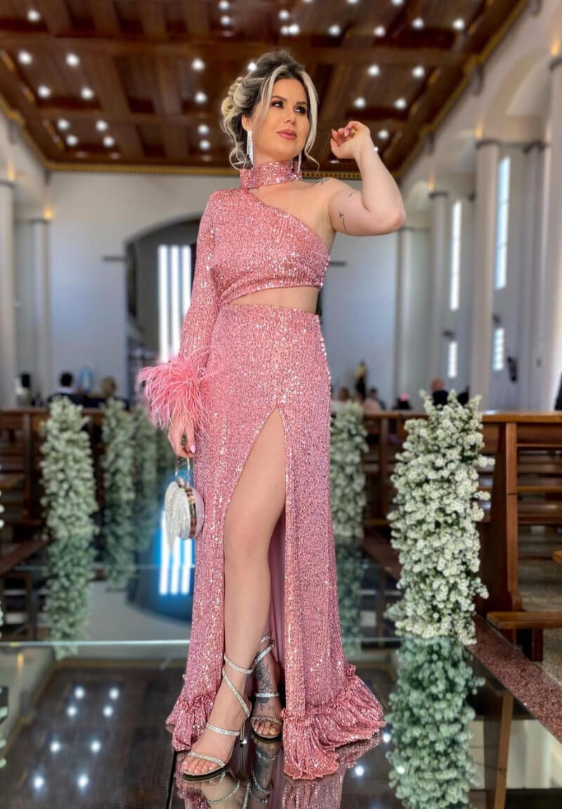 Aline Strack In Dusky Pink Shimmery Co-Ord Set