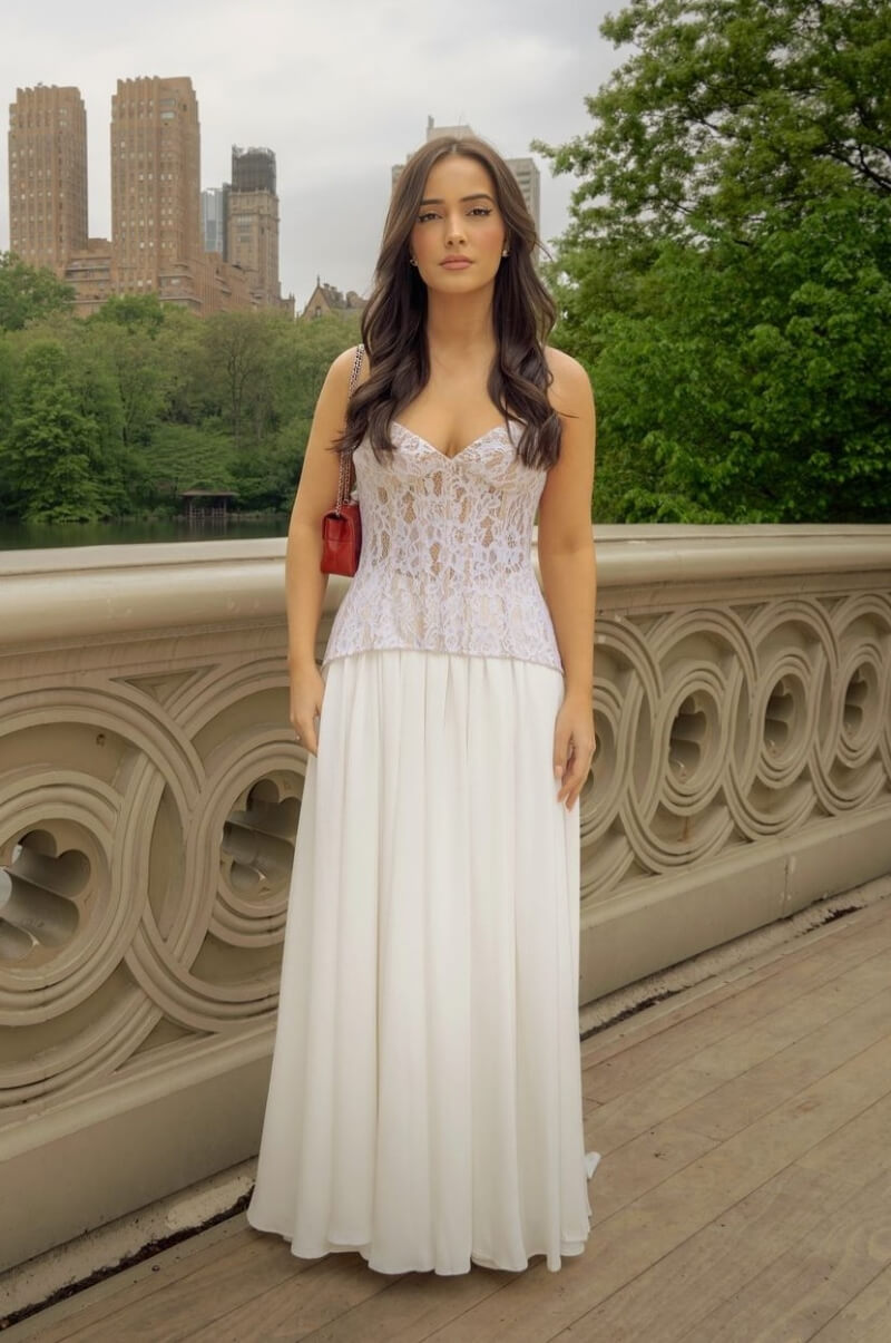 Manu Canielas Flawless in White Pleated Gown Dress