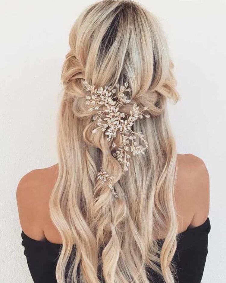 Romantic Boho Hairstyles for Music Festivals